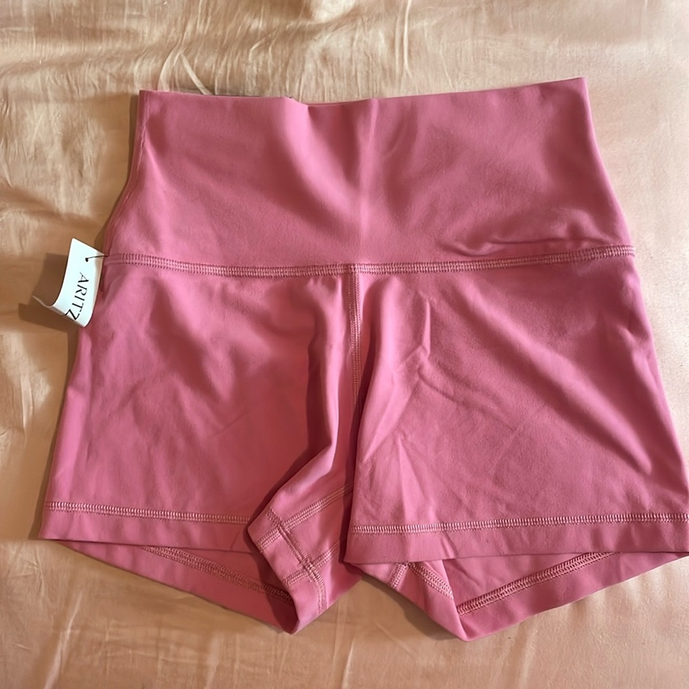 Aritzia butter 3” shorts dark pardon pink